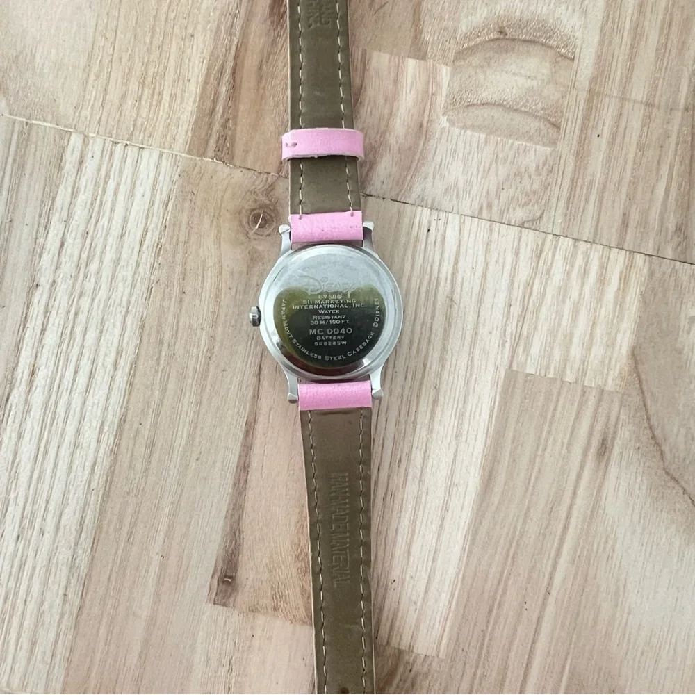 SII Seiko Disney ladies Minnie Mouse pink classic  watch NEW BATTERY